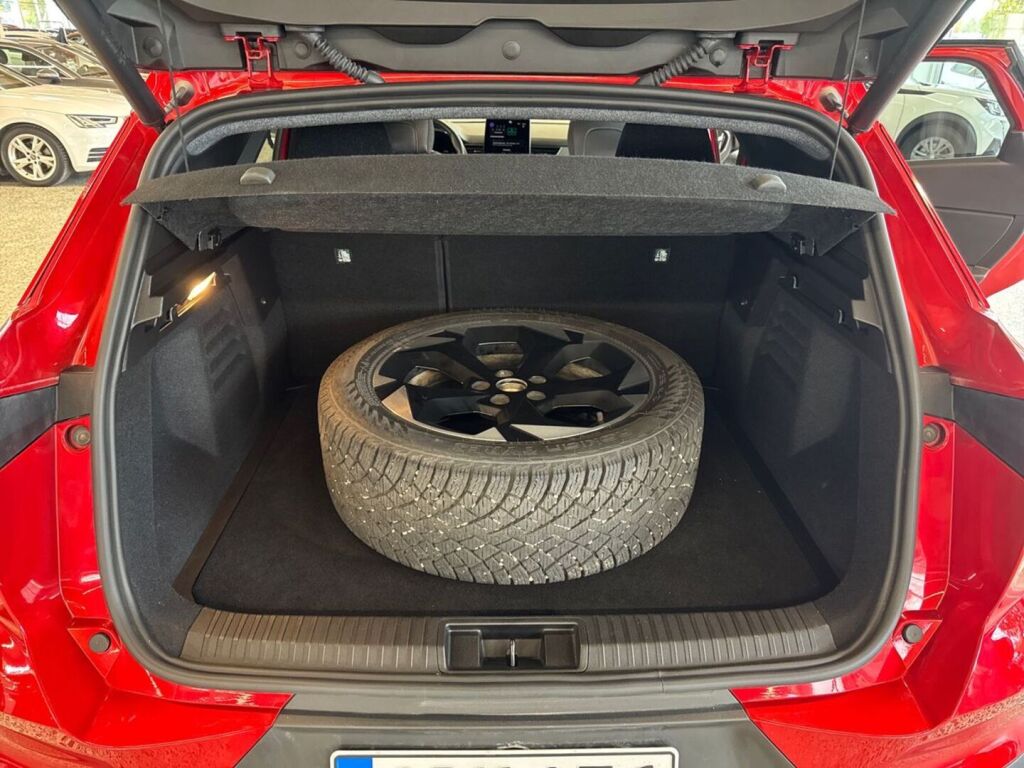 Renault Symbioz 2024 Metallinhohto Punainen (Flame Red)