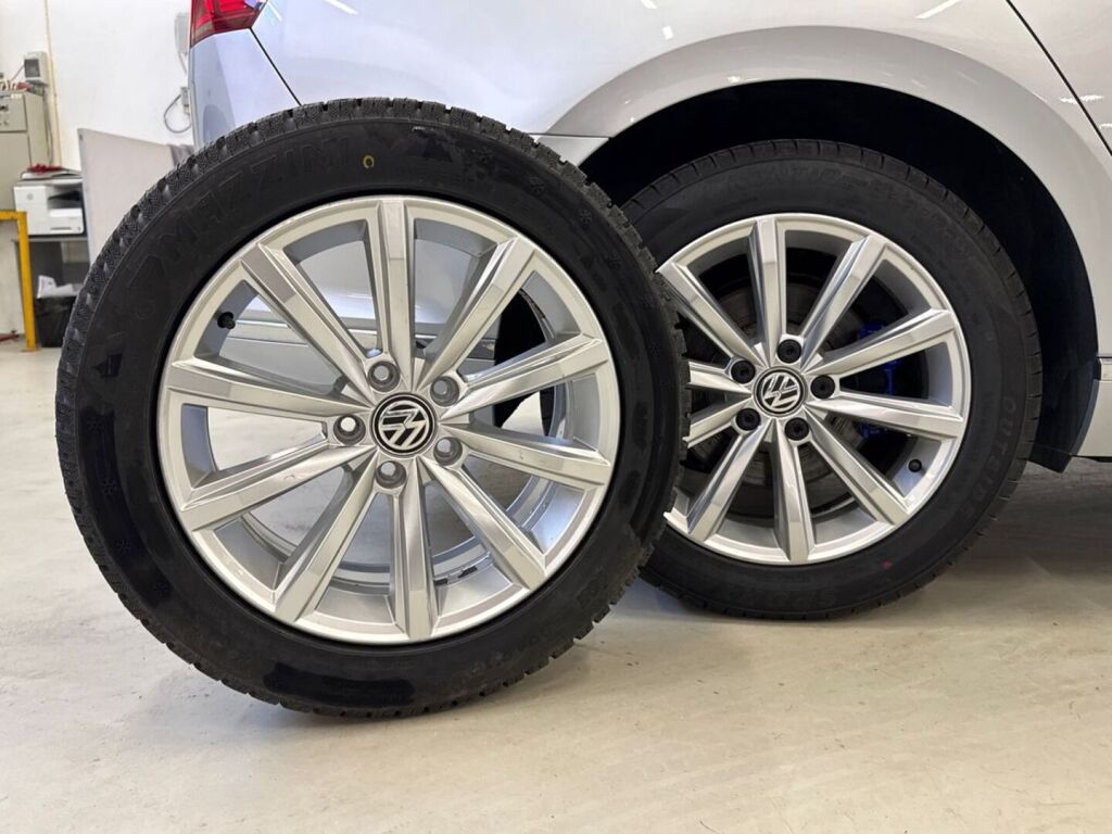 Volkswagen Passat 2020 Hopea