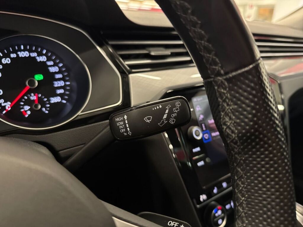 Volkswagen Passat 2020 Hopea