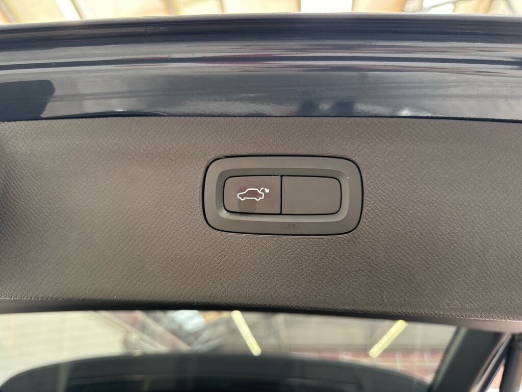 Volvo XC90 2020 Sininen