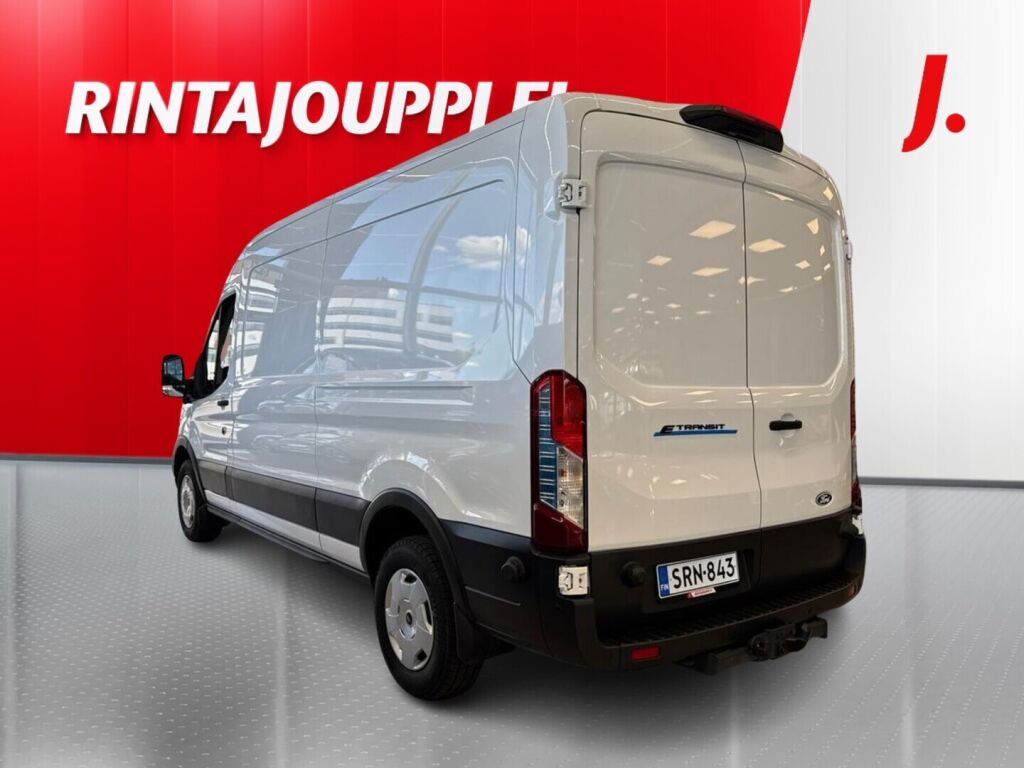 Ford Transit 2026 Frozen White
