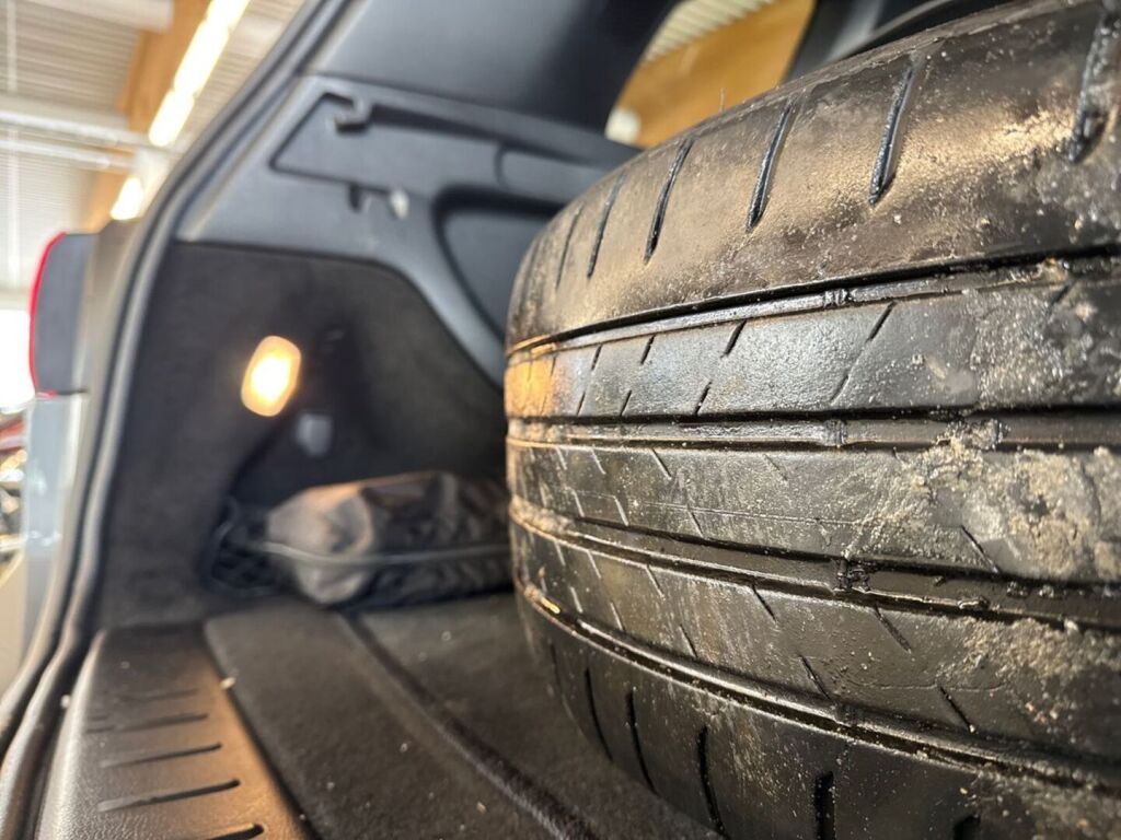 Mercedes-Benz EQB 2023 