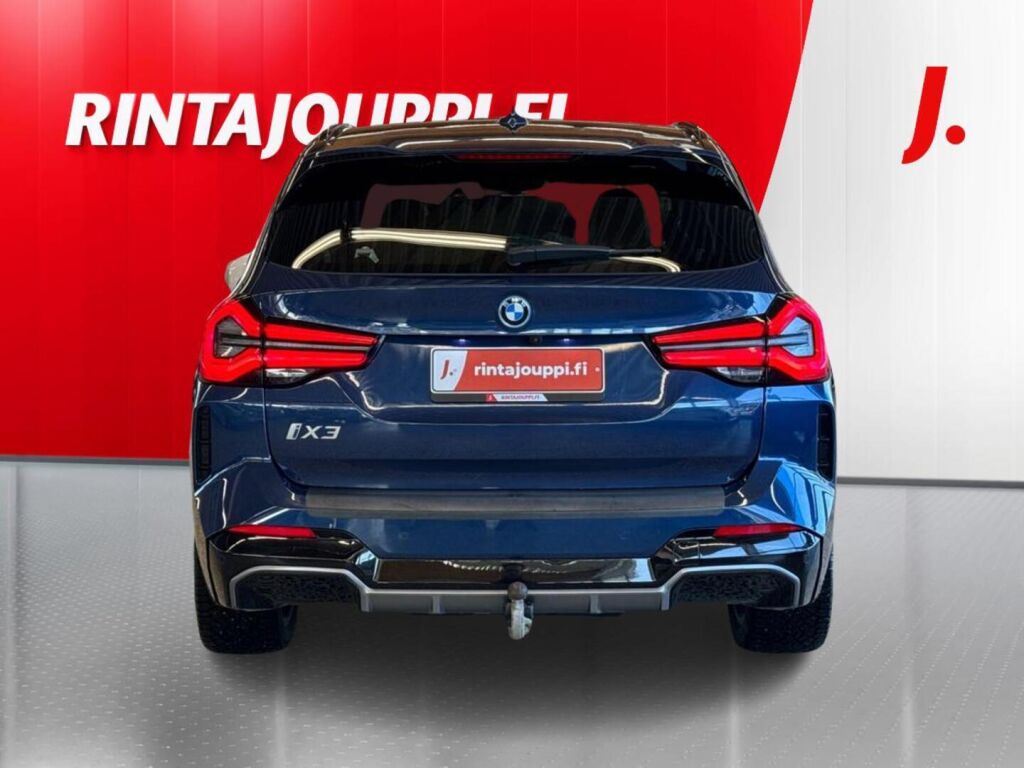 BMW iX3 2023 Sininen