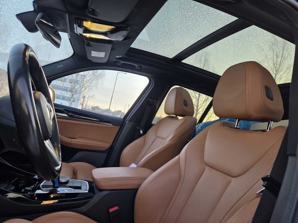 BMW iX3 2023 Sininen