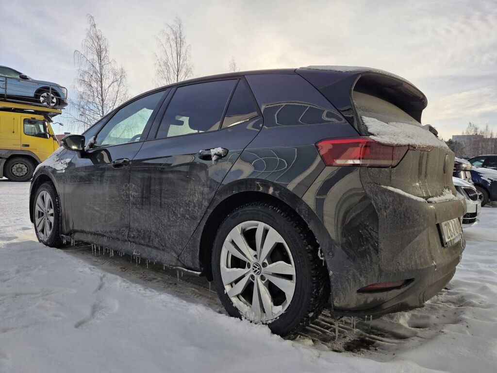 Volkswagen ID.3 2024 Musta