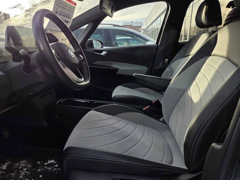 Volkswagen ID.3 2024 Musta