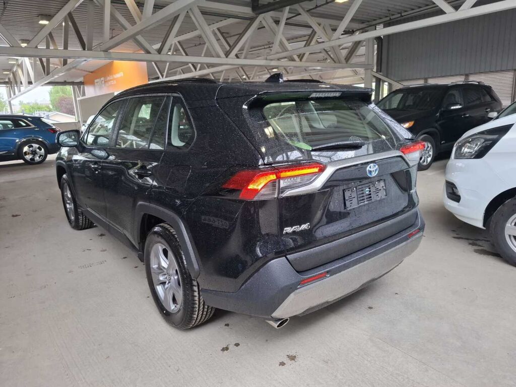 Toyota RAV4 2023 Musta