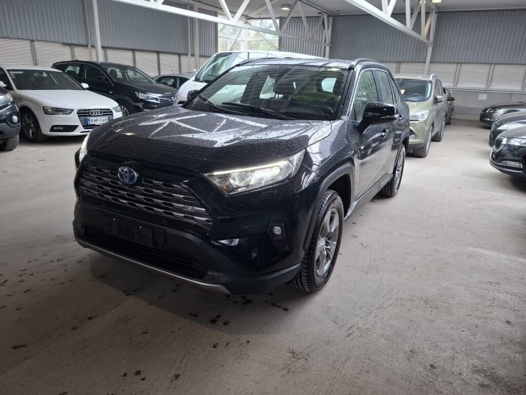 Toyota RAV4 2023 Musta