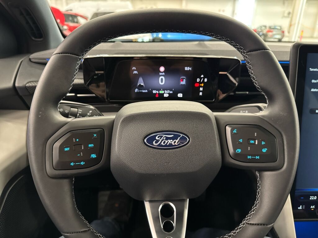 Ford Capri 2026 Sininen