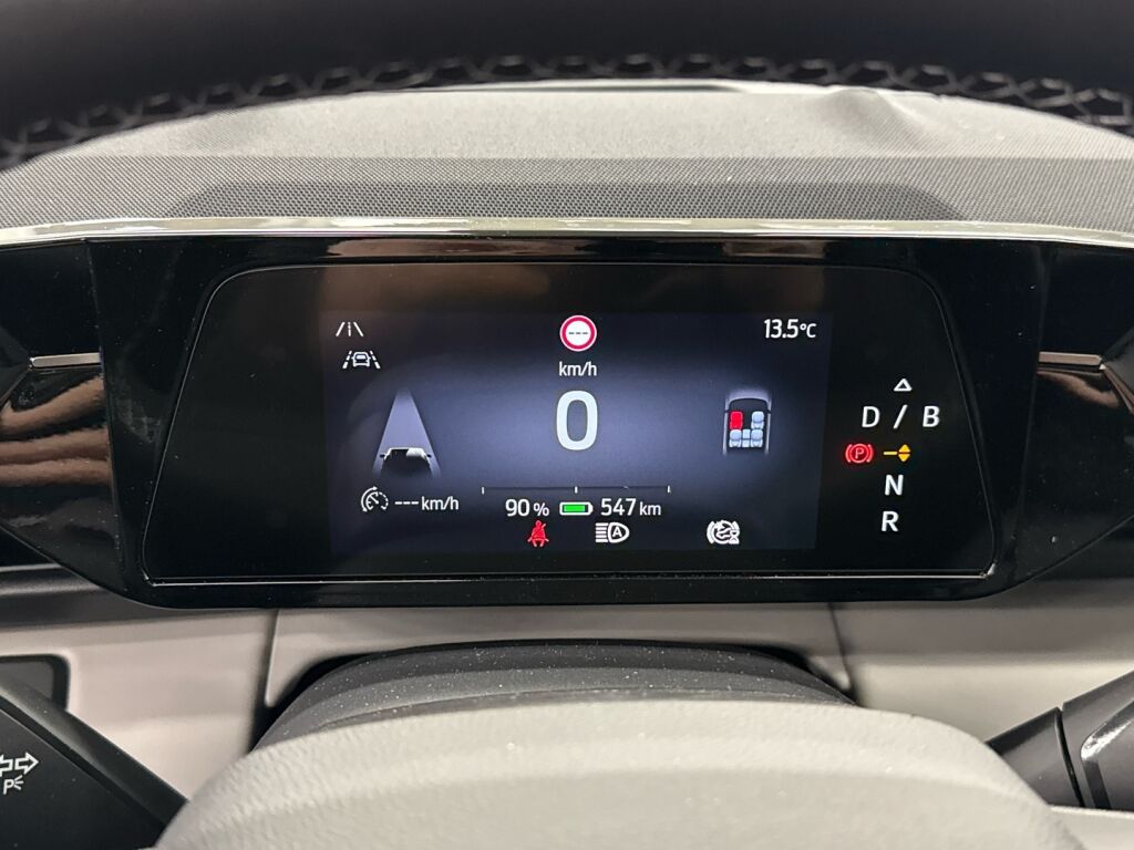 Ford Capri 2026 Sininen