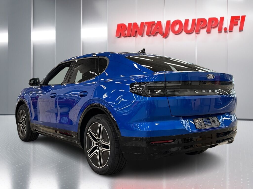 Ford Capri 2026 Sininen