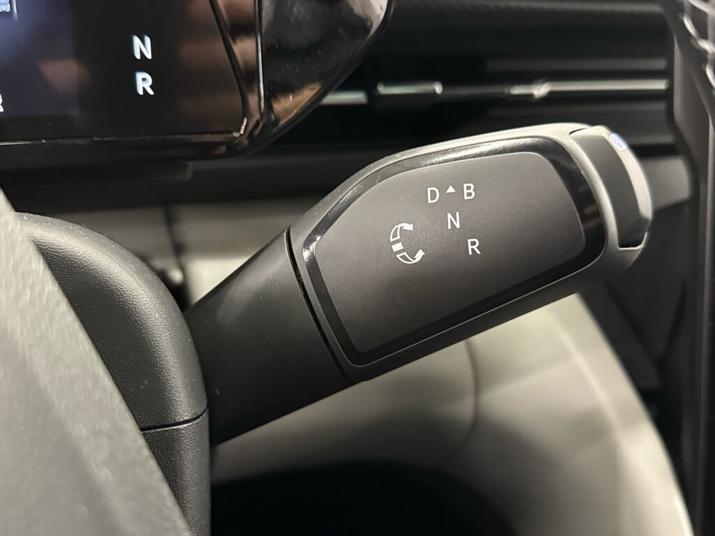 Ford Capri 2026 Sininen