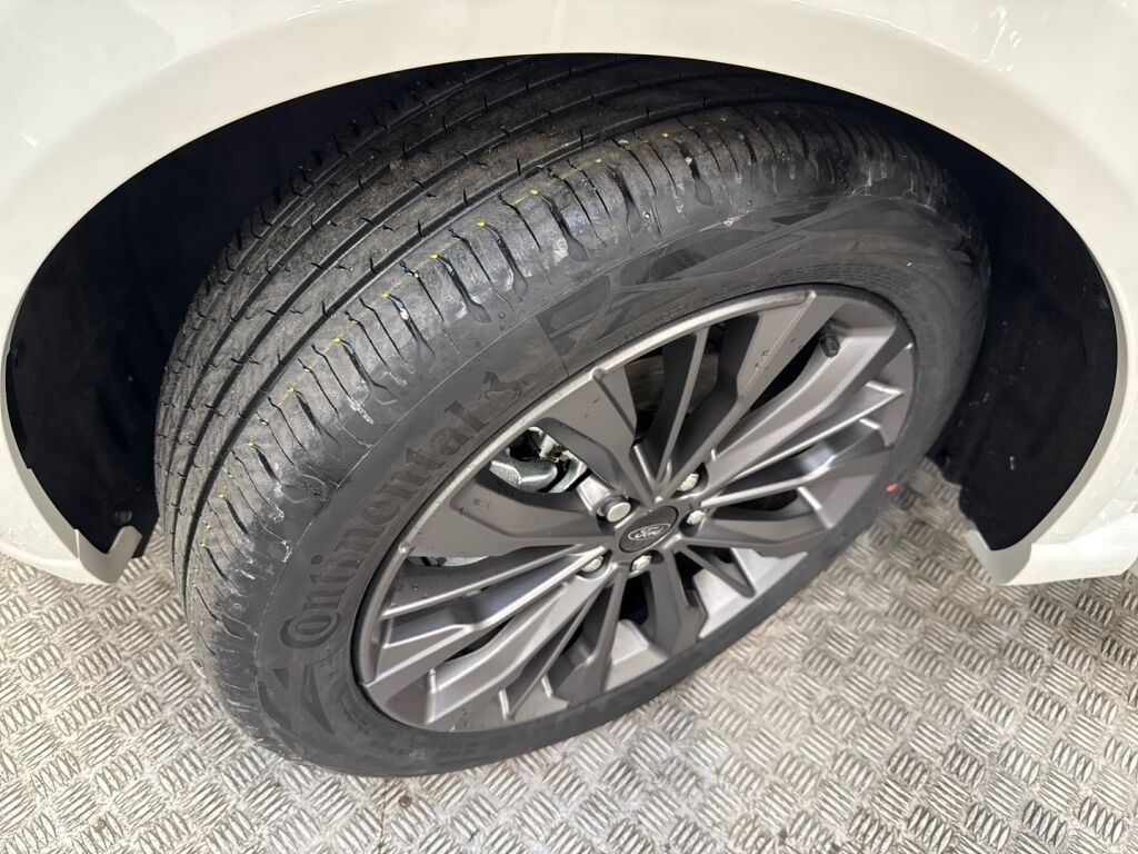 Ford Puma 2026 Valkoinen