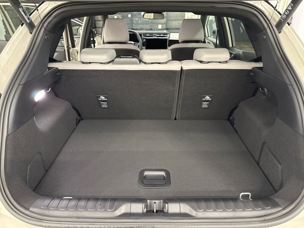 Ford Puma 2026 Valkoinen