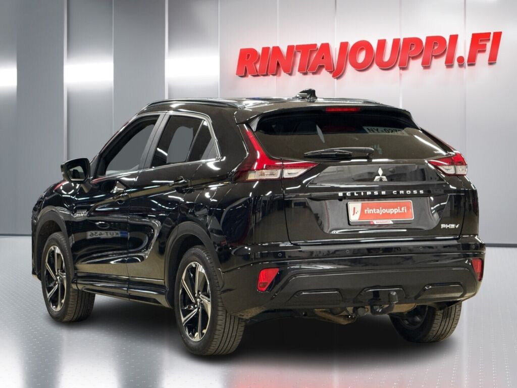 Mitsubishi Eclipse Cross 2022 Musta