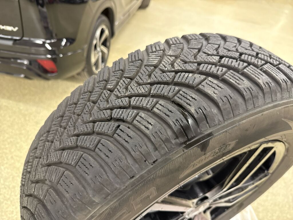 Mitsubishi Eclipse Cross 2022 Musta