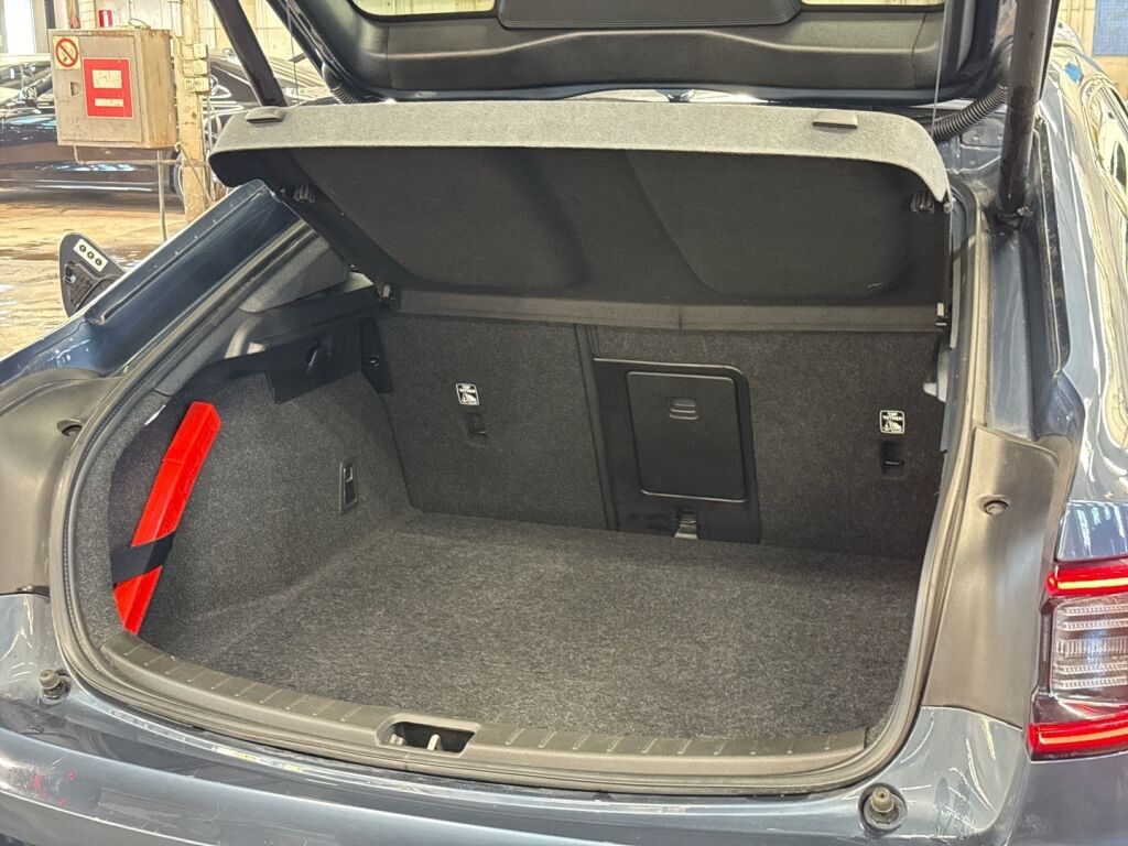 Polestar 2 2023 Midnight