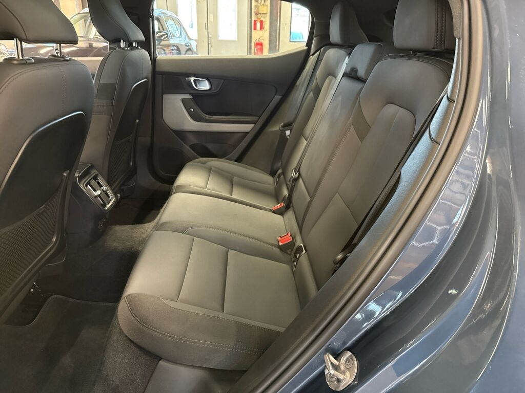 Polestar 2 2023 Midnight