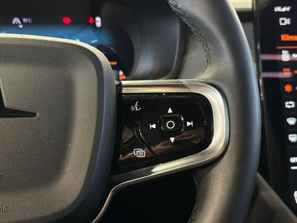 Polestar 2 2023 Midnight