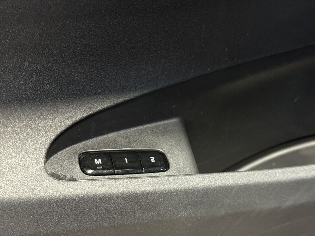 Polestar 2 2023 Midnight