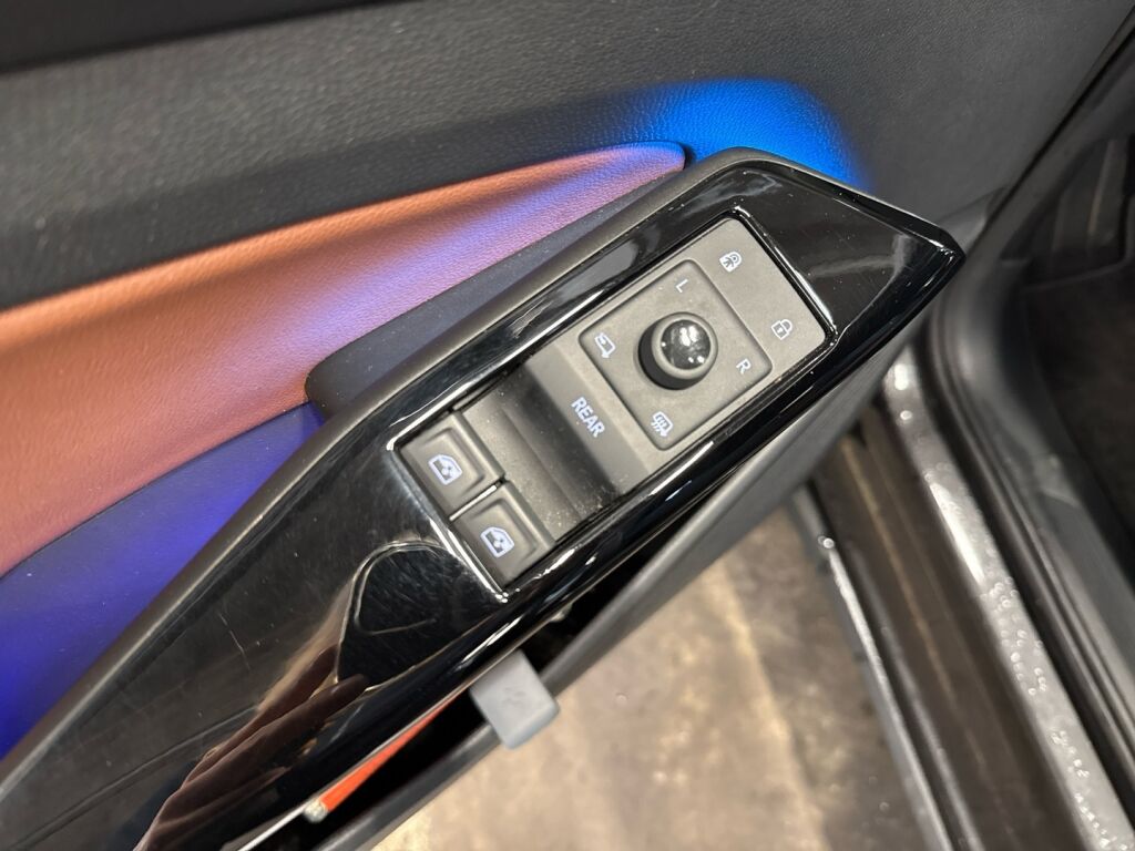 Volkswagen ID.4 2020 Harmaa