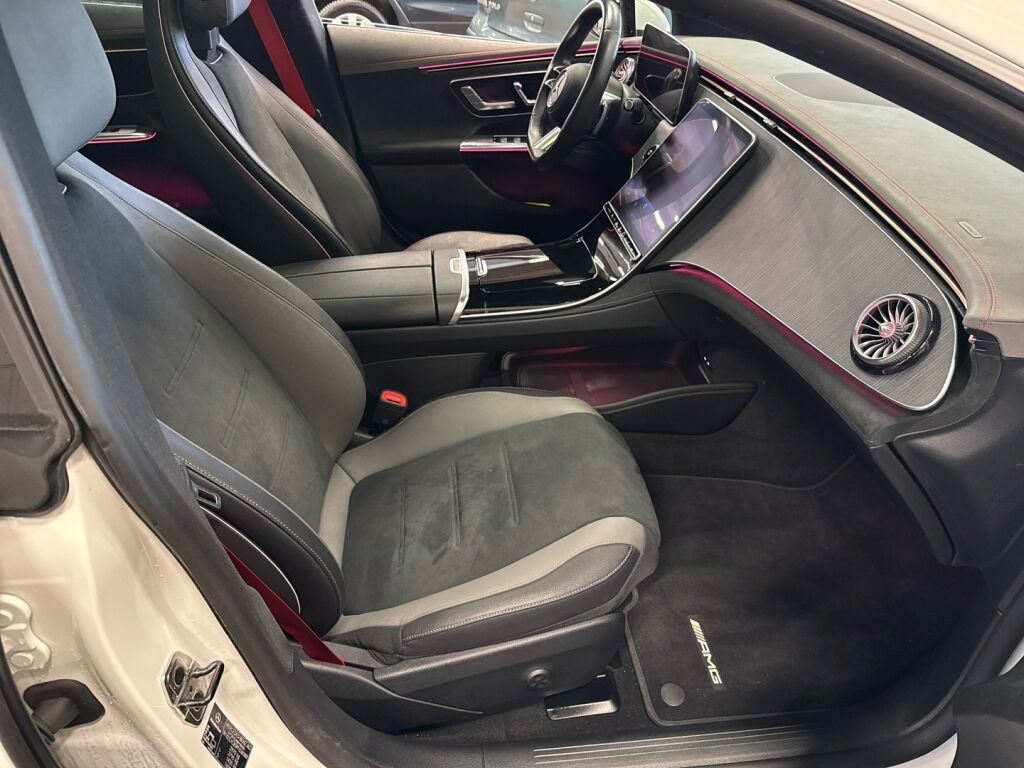 Mercedes-Benz EQE 2023 