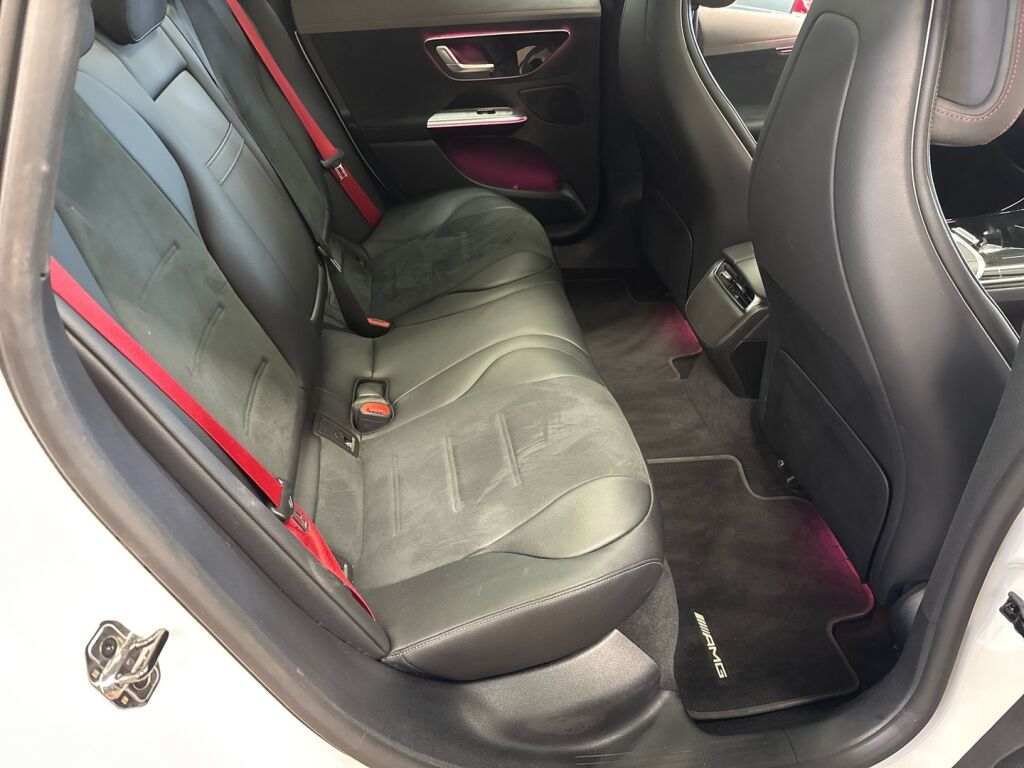 Mercedes-Benz EQE 2023 