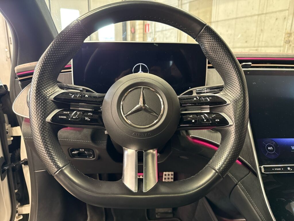 Mercedes-Benz EQE 2023 