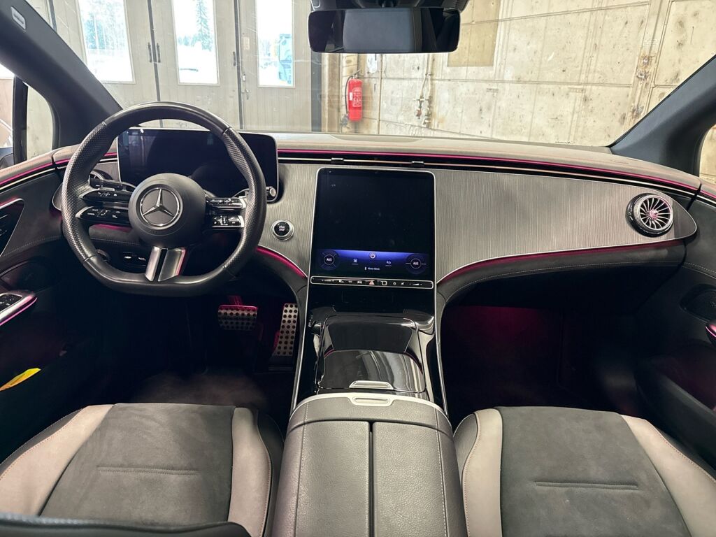 Mercedes-Benz EQE 2023 