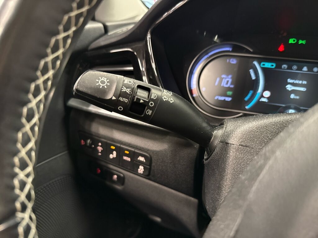 Kia Niro Electric 2020 Punainen