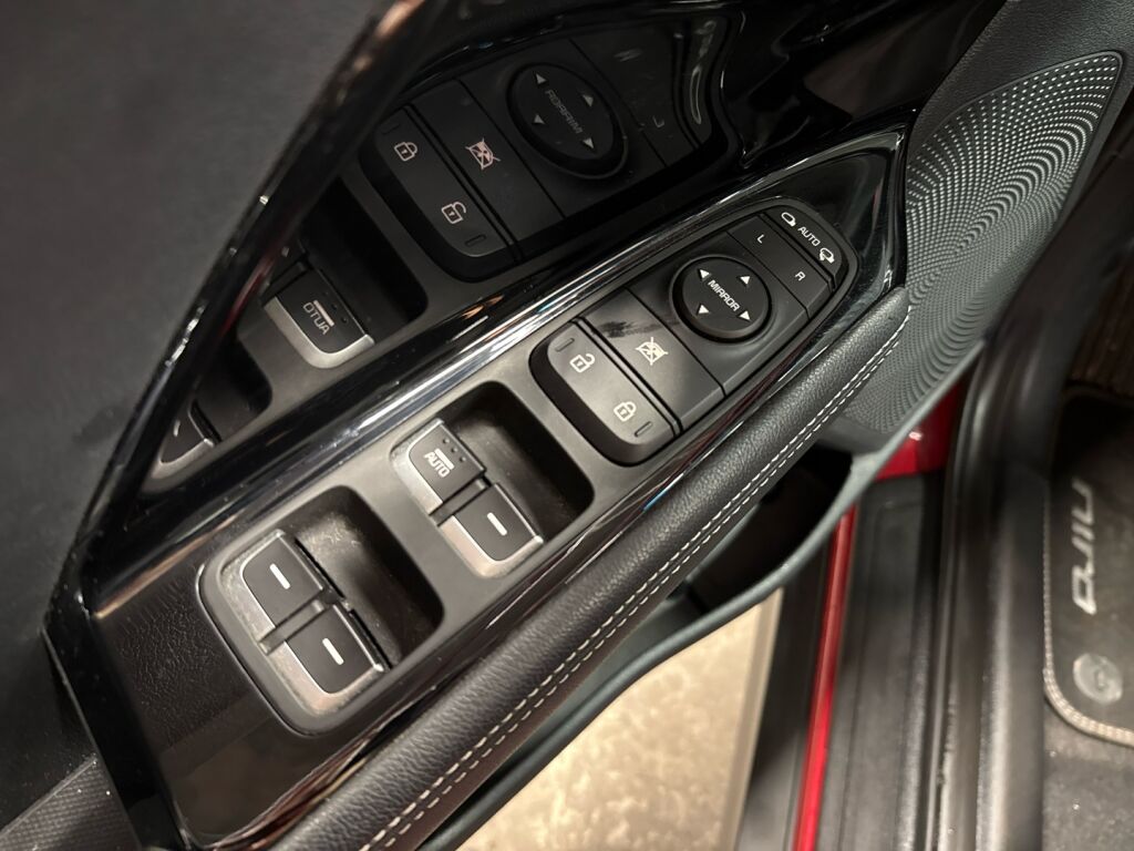 Kia Niro Electric 2020 Punainen