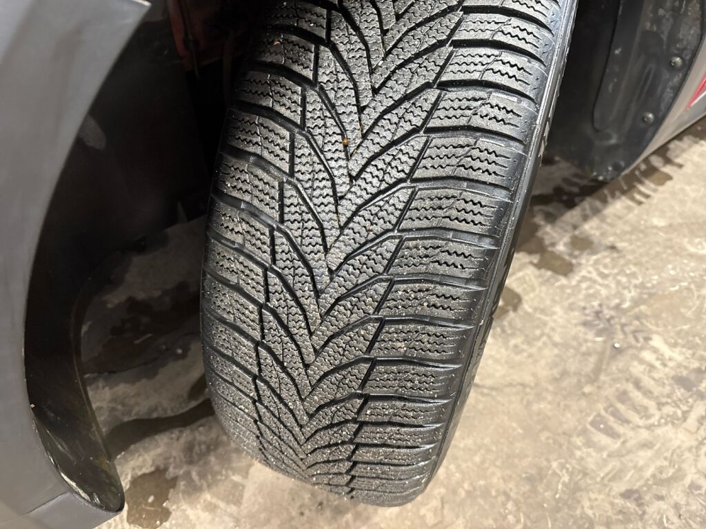 Kia Niro Electric 2020 Punainen