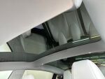 Tesla Model 3 2024 Punainen