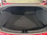 Tesla Model 3 2024 Punainen