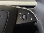 Tesla Model 3 2024 Punainen