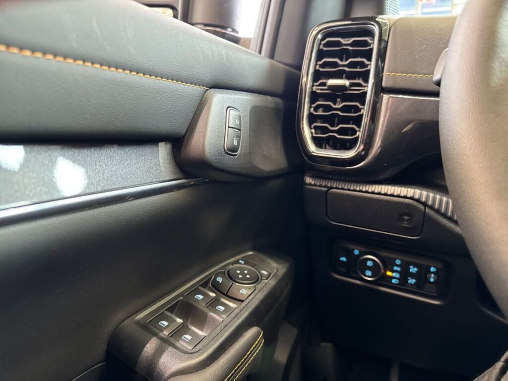 Ford Ranger 2026 Blue Lightning