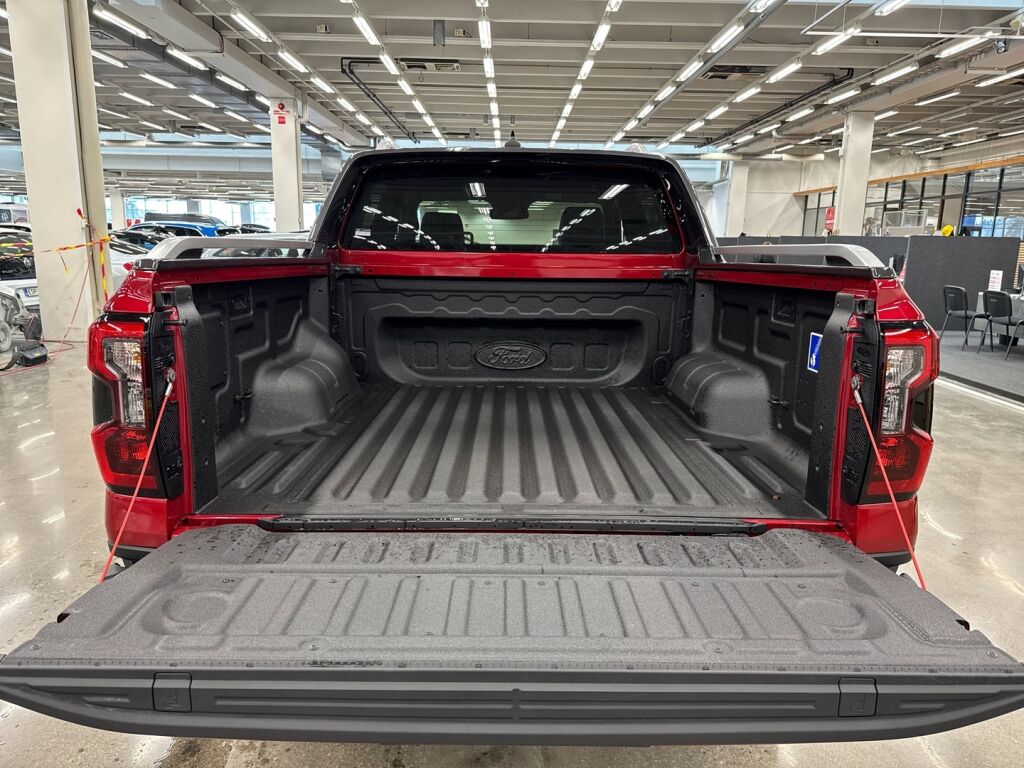 Ford Ranger 2026 Punainen