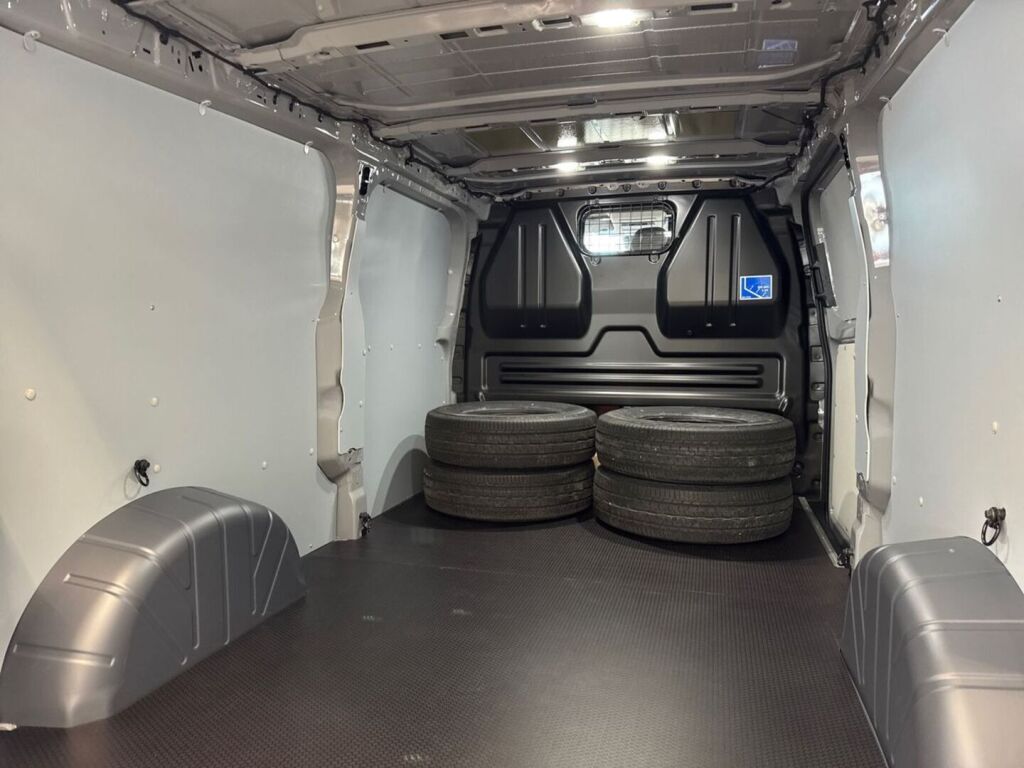 Ford Transit Custom 2026 Grey Matter