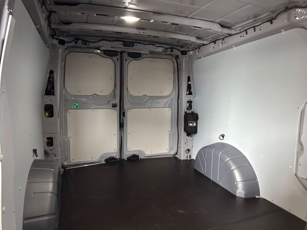 Ford Transit Custom 2026 Grey Matter