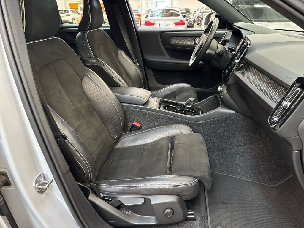 Volvo XC40 2021 Harmaa