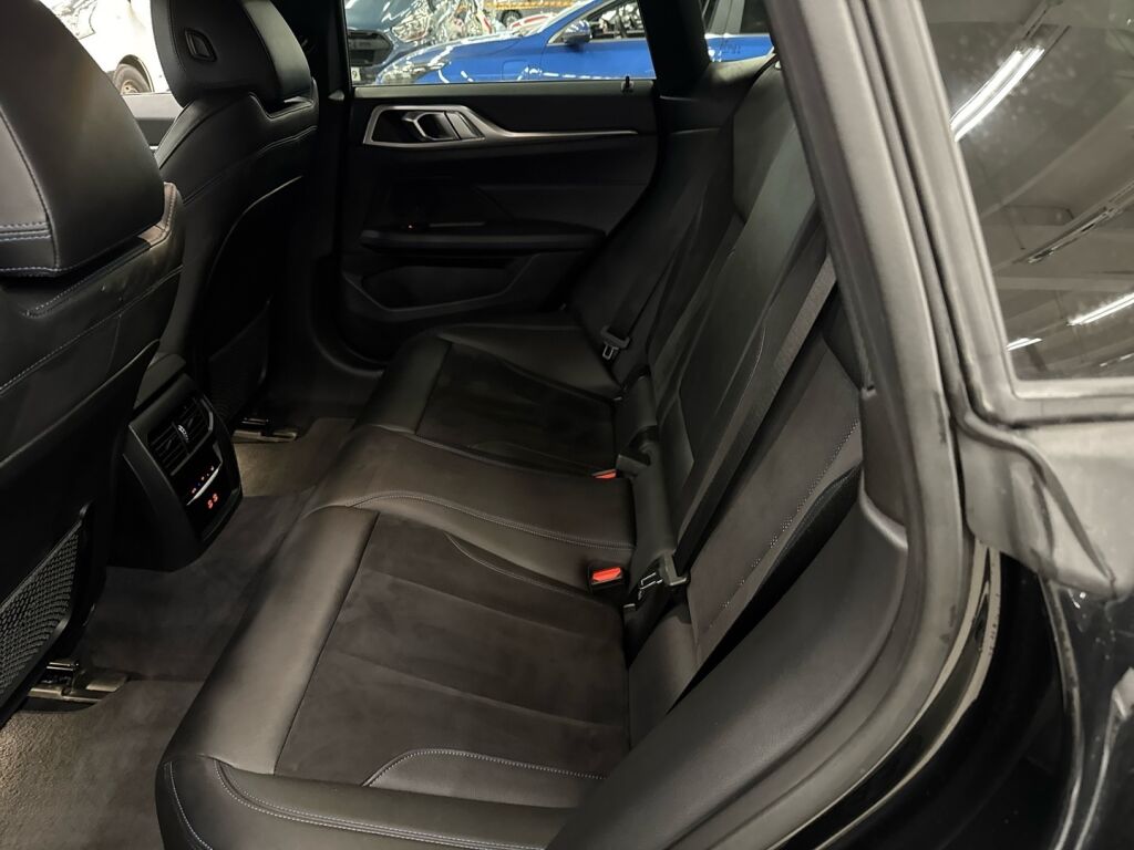 BMW I4 M50 2022 Musta