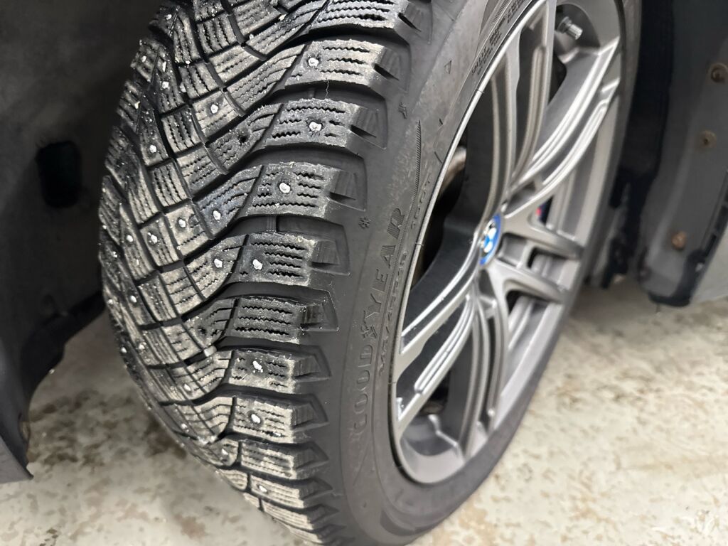 BMW I4 M50 2022 Musta