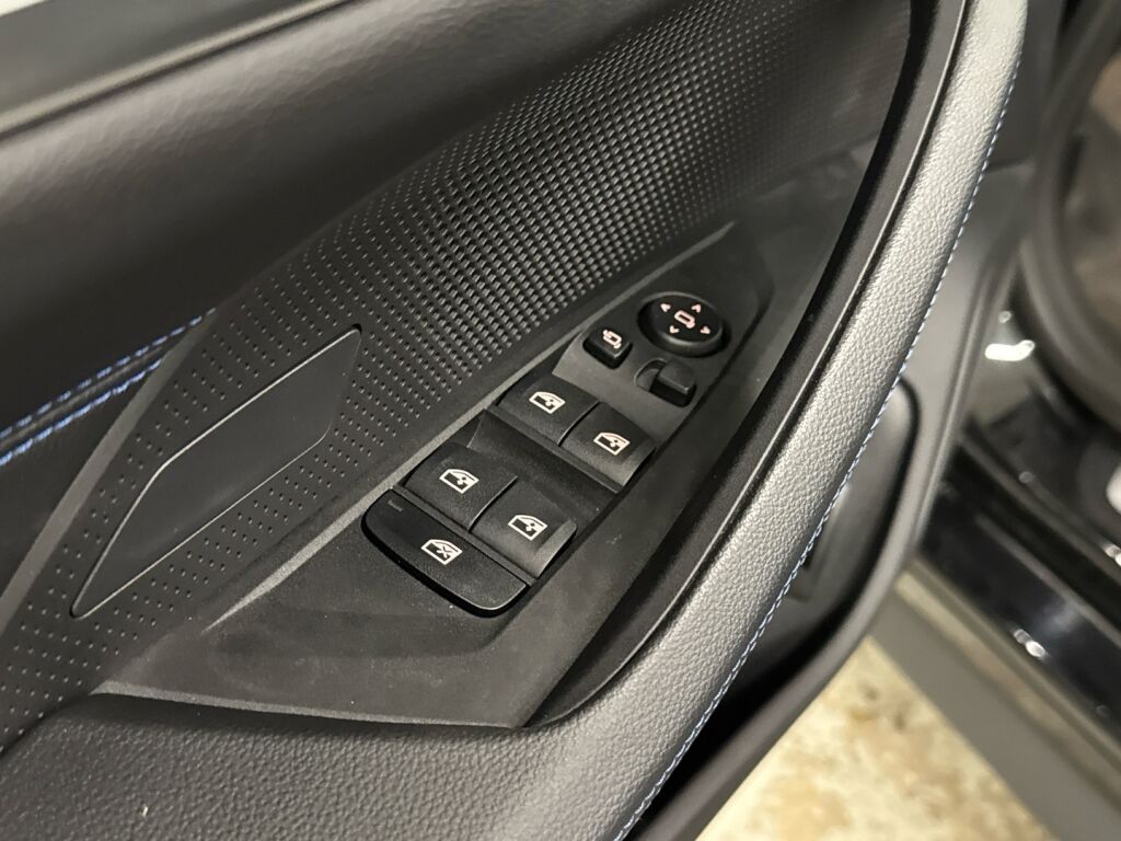 BMW I4 M50 2022 Musta