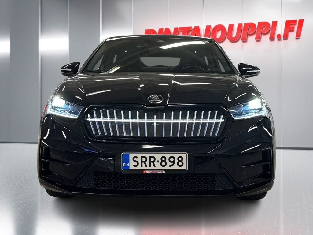 Skoda Enyaq 2023 Musta