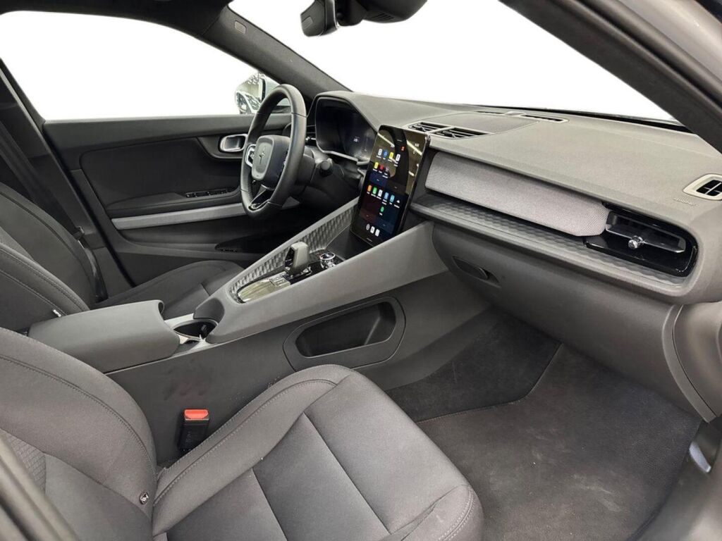 Polestar 2 2023 