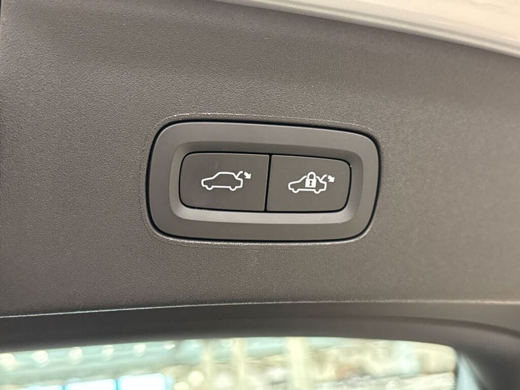 Polestar 2 2023 
