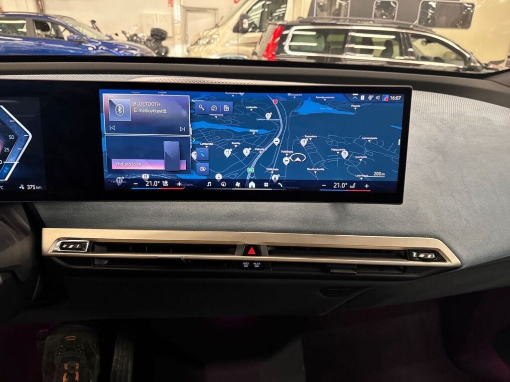 BMW iX 2023 