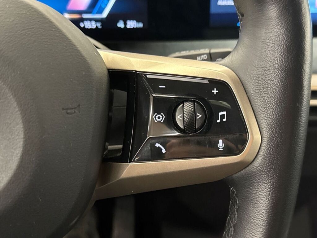 BMW iX 2023 