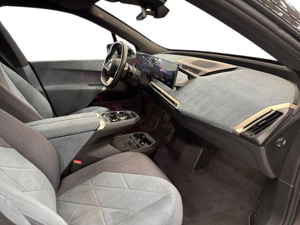 BMW iX 2023 