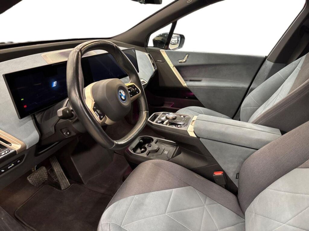 BMW iX 2023 